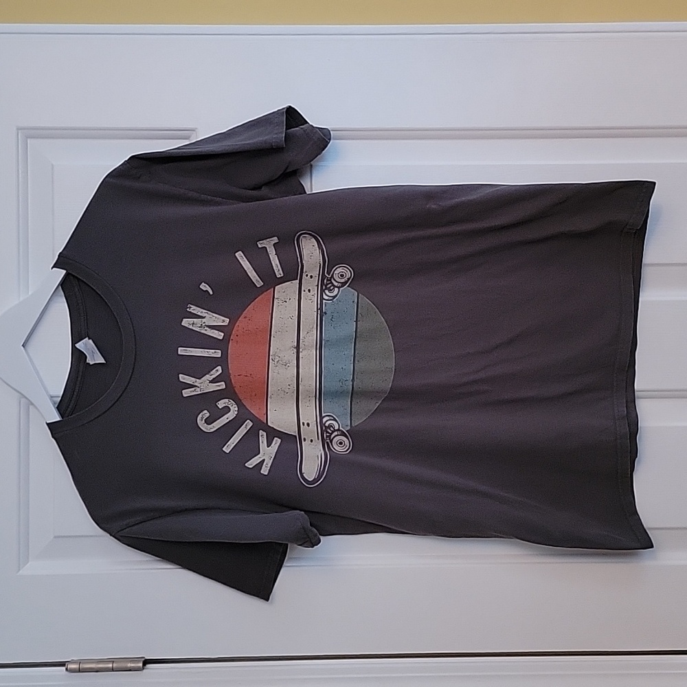 Kickin'It Short Sleeve